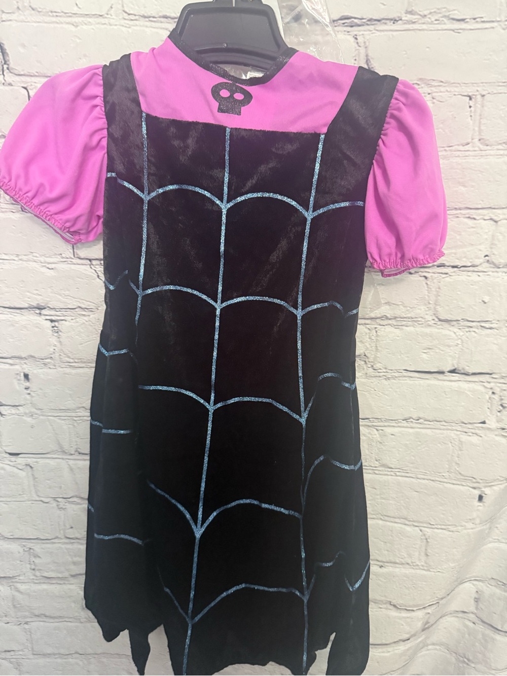 Disney Vampirina Girls Black & Purple Halloween Costume with Blue Gloves & wings - Picture 2 of 5